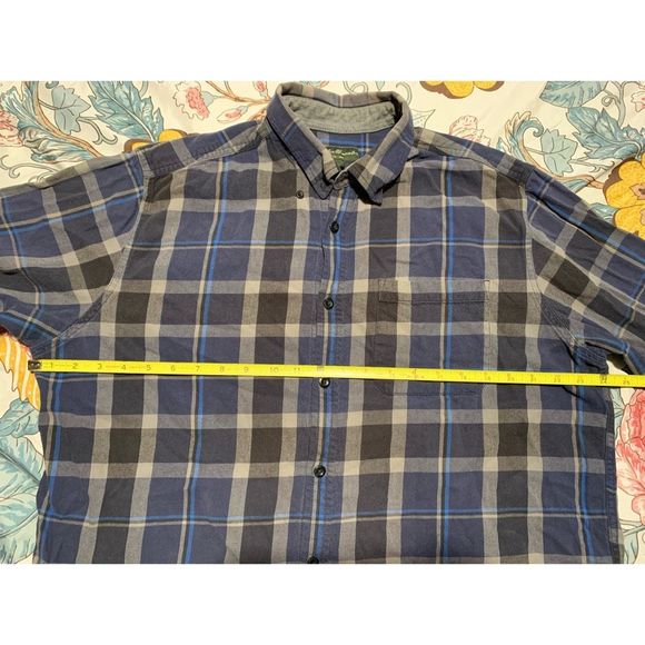 Eddie Bauer long sleeve button up - Picture 8 of 8
